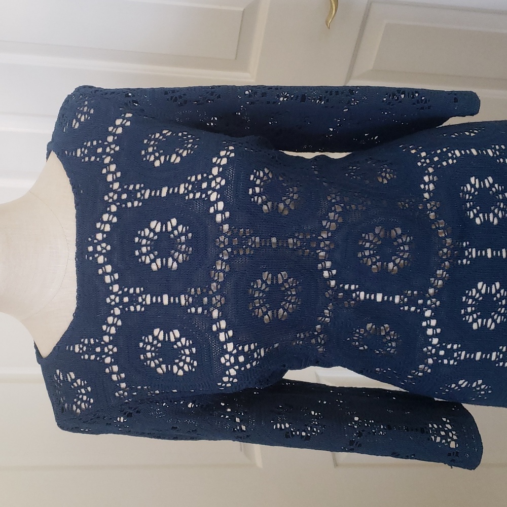 Chico's Camille Crochet Lace Shift Dress Teal Blue Size 1 S Bell Sleeve - Picture 6 of 14